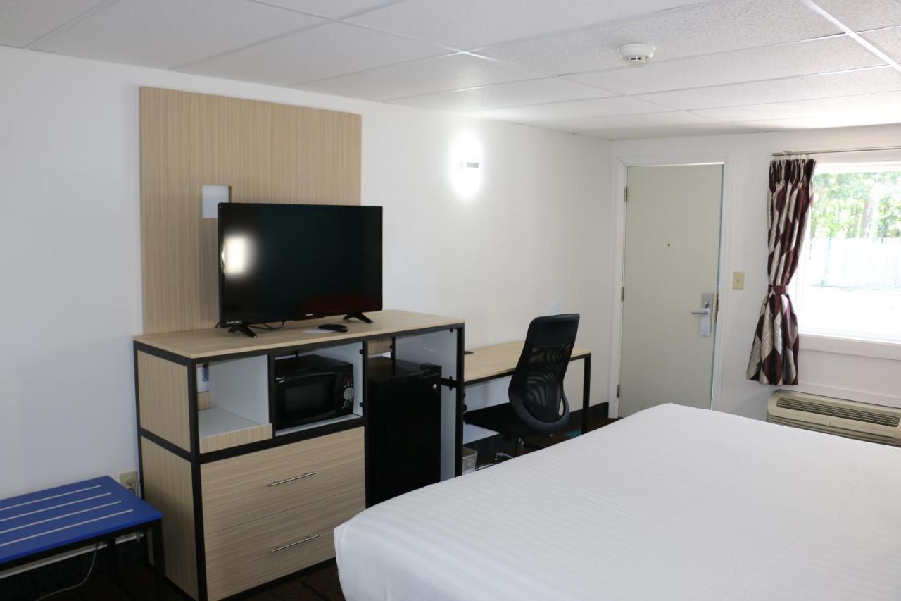 Howard Johnson By Wyndham West Yarmouth Cape Cod Exterior foto